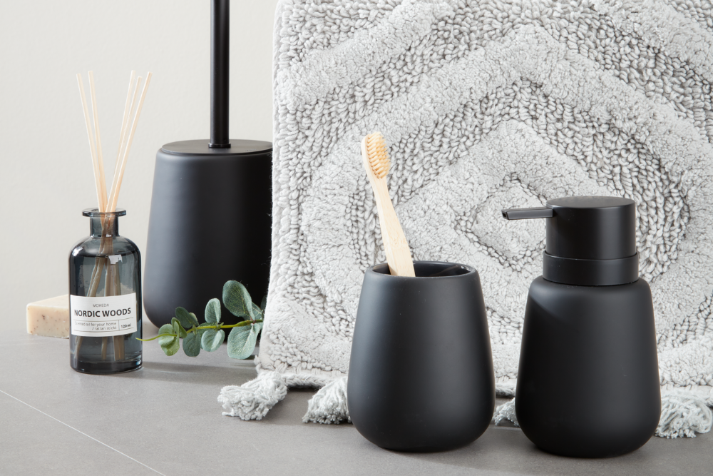 Знижки до 50% на аксесуари для ванної