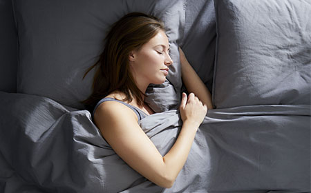 7 порад: як позбутися алергенів у спальні
