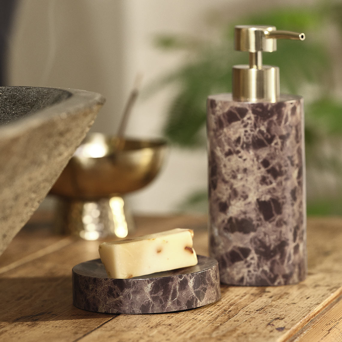 Диспенсер для мила та тарілочка для дрібничок MAKARYD Диспенсер для мила та тарілочка для дрібничок з коричневої кераміки під мармур